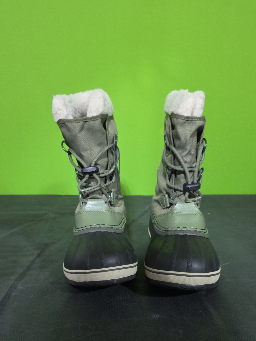 SOREL YOOT PAC NYLON WP size 6